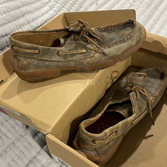 Twisted X kids driving mocs size 5 - Picture 4 of 4